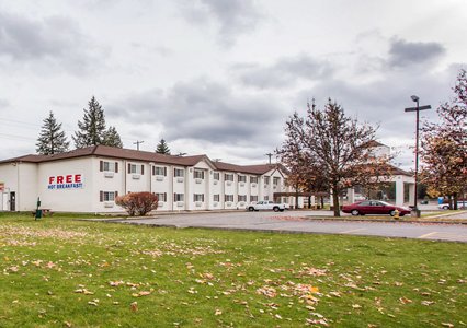 Pet Friendly Quality Inn in Post Falls, Idaho