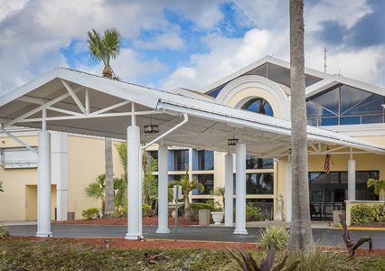 Pet Friendly Econo Lodge Orlando Airport in Orlando, Florida
