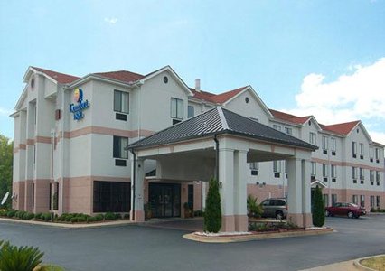 Pet Friendly Quality Inn & Suites in Montgomery, Alabama