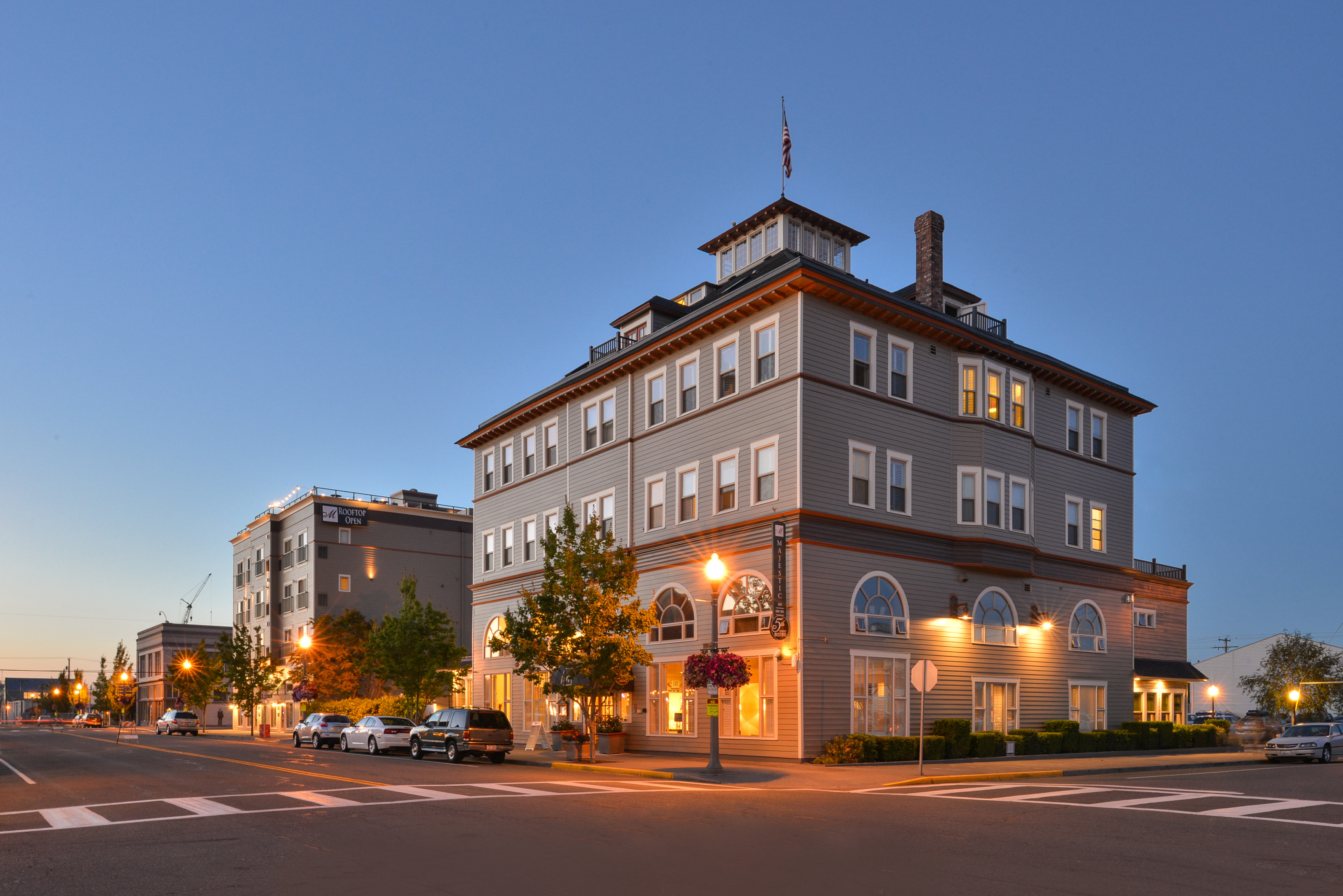 Pet Friendly Majestic Inn & Spa in Anacortes, Washington