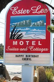 Pet Friendly Ester Lee Motel in Lincoln City, Oregon