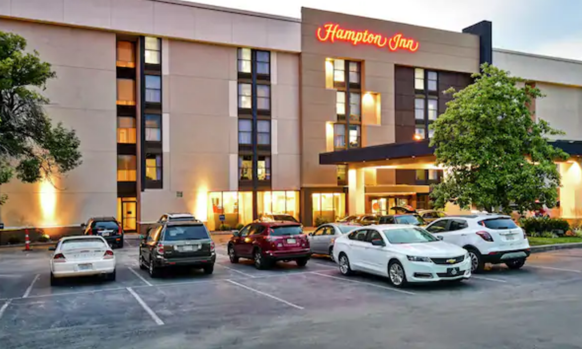 Pet Friendly Hampton Inn Lexington - I-75 in Lexington, Kentucky