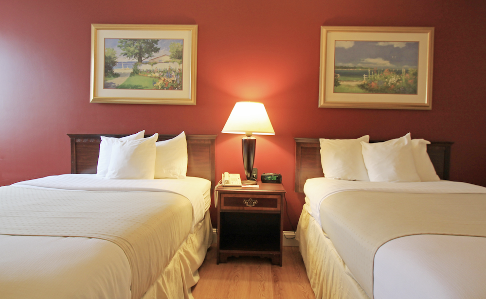 Pet Friendly Fireside Inn & Suites in Portland, Maine