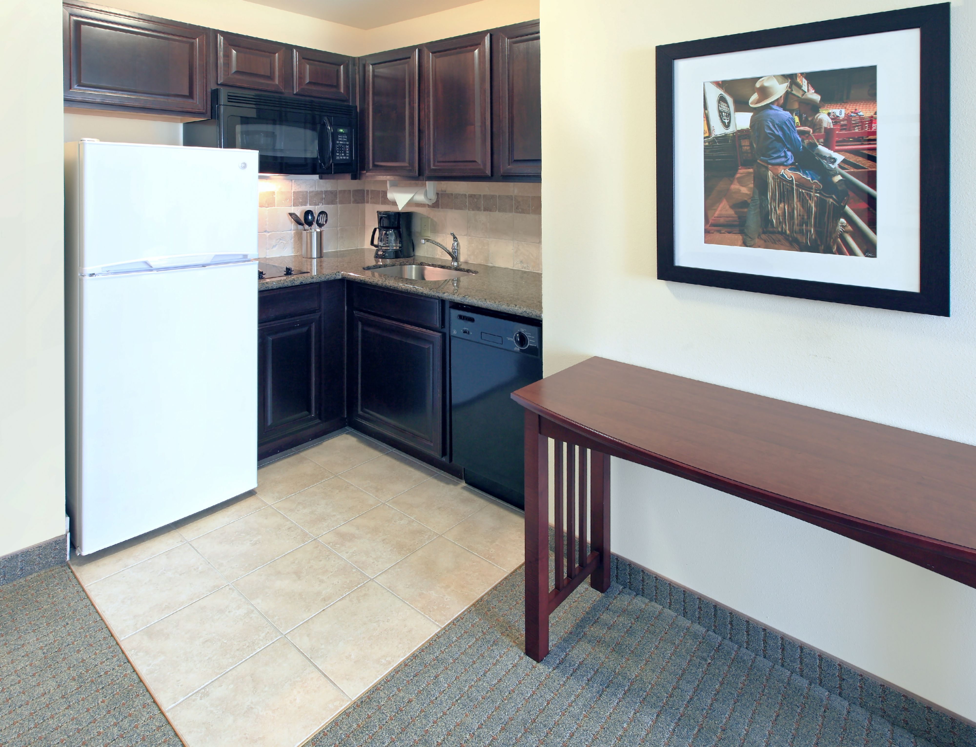 Pet Friendly Staybridge Suites Fort Worth West in Fort Worth, Texas