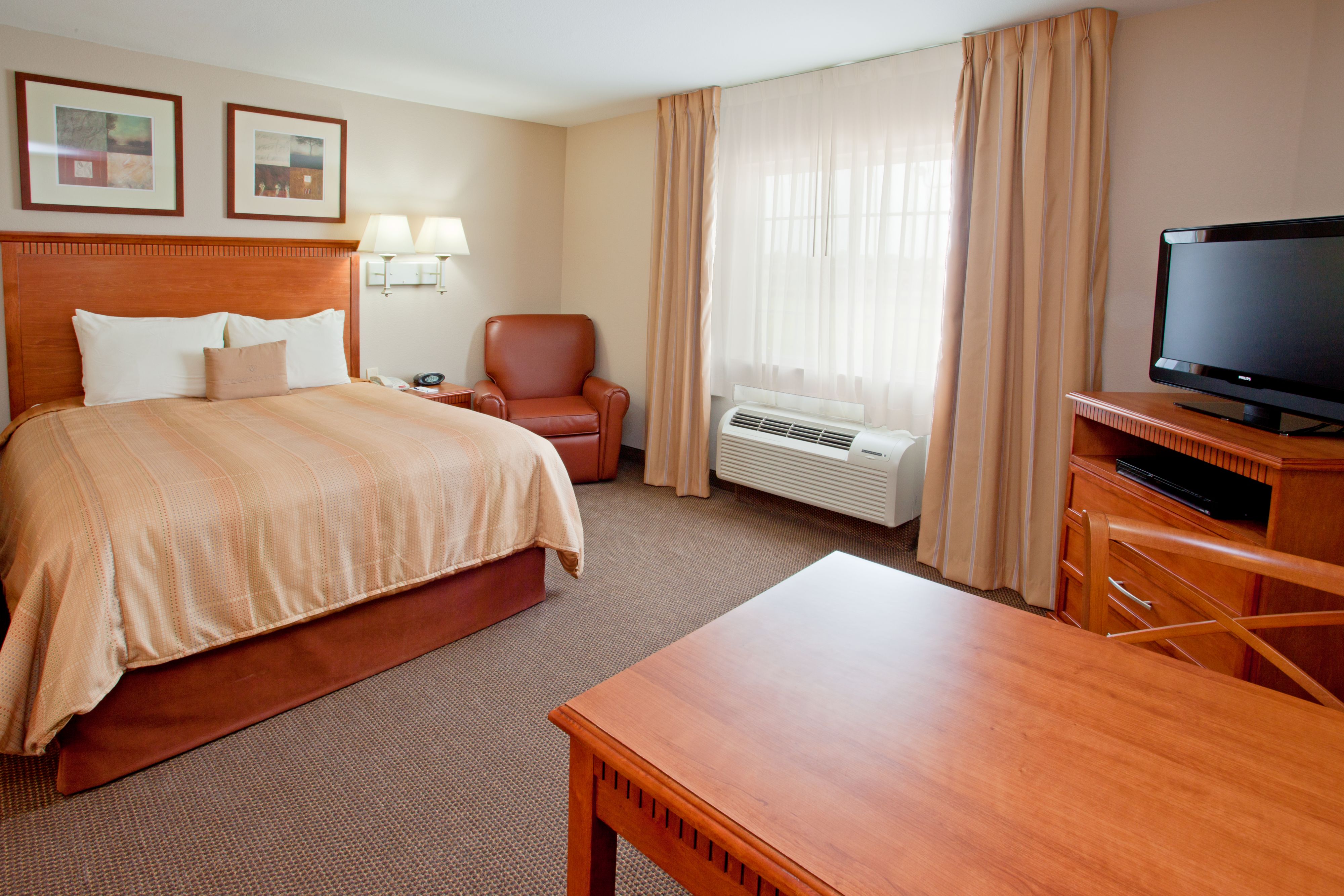 Pet Friendly Extended Stay America Suites - Houston IAH Airport in Houston, Texas