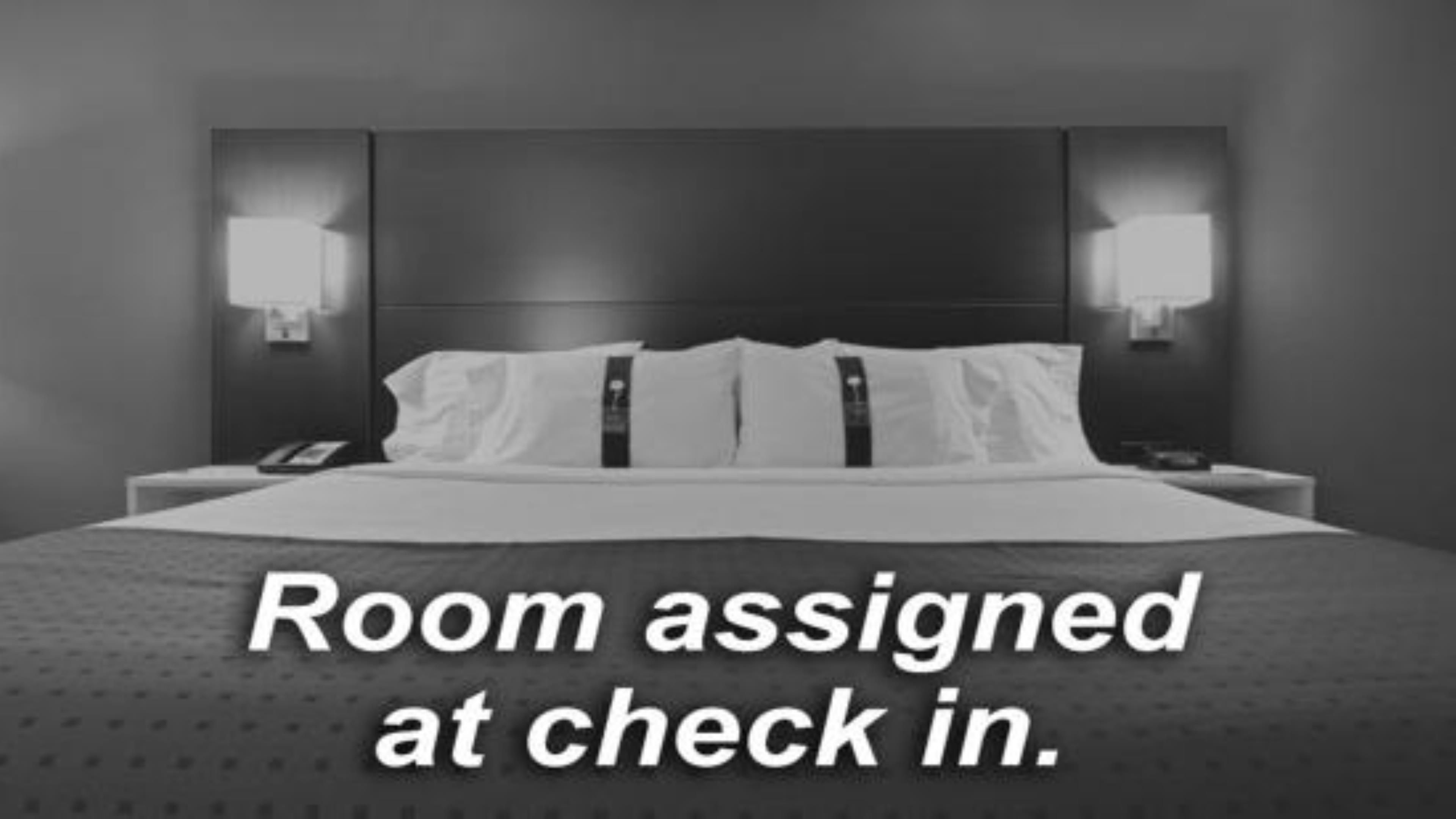 Pet Friendly Holiday Inn Express & Suites Timmins in Timmins, Ontario