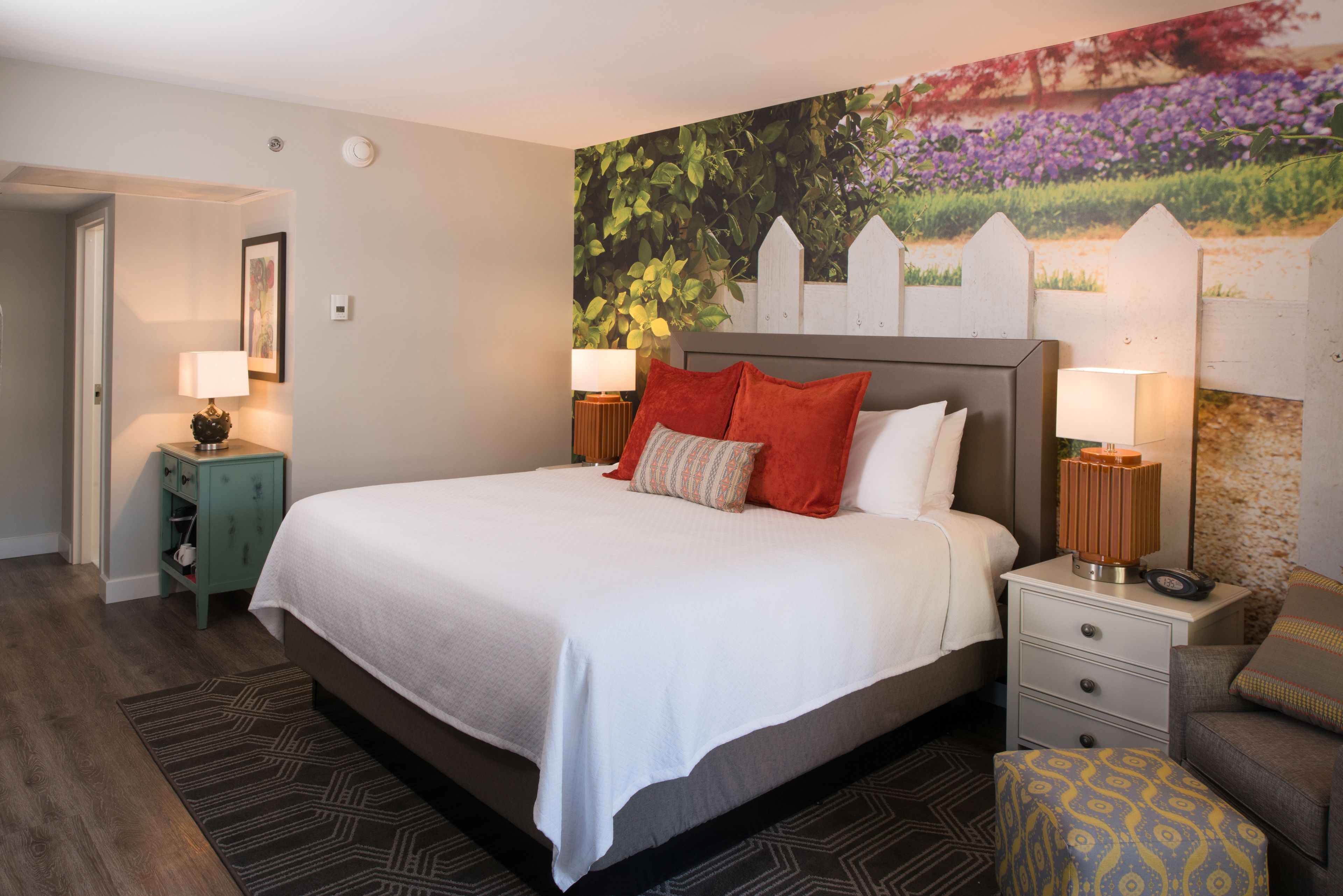 Pet Friendly Hotel Indigo  Atlanta - Vinings in Atlanta, Georgia