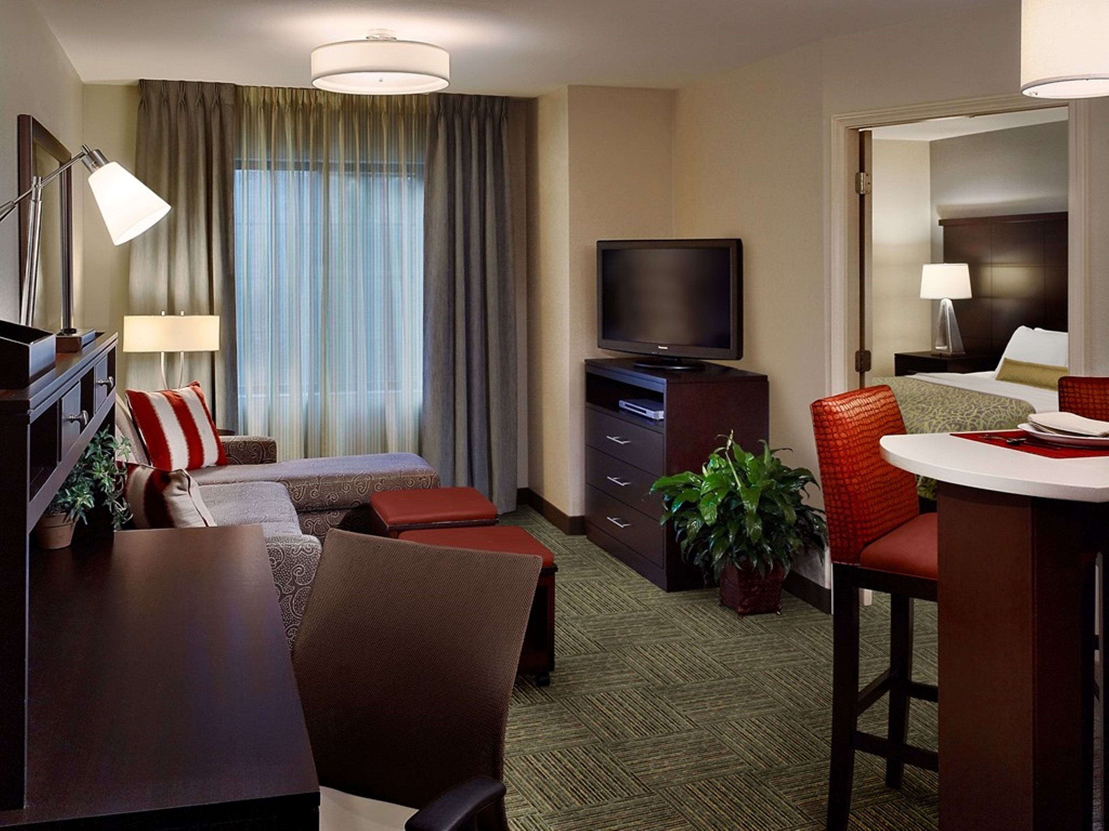 Pet Friendly Staybridge Suites Toledo - Rossford - Perrysburg in Rossford, Ohio