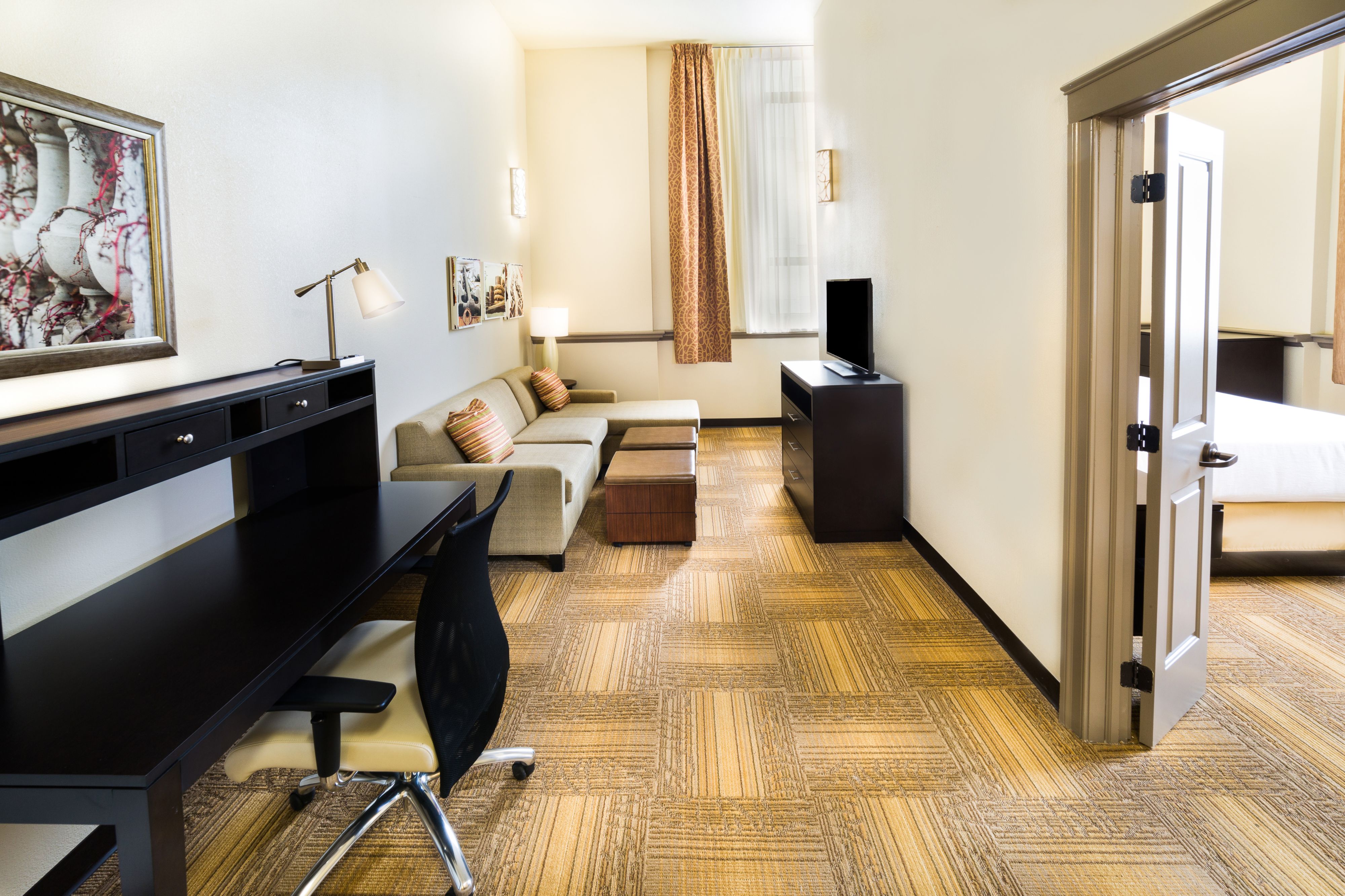 Pet Friendly Staybridge Suites Baltimore - Inner Harbor in Baltimore, Maryland