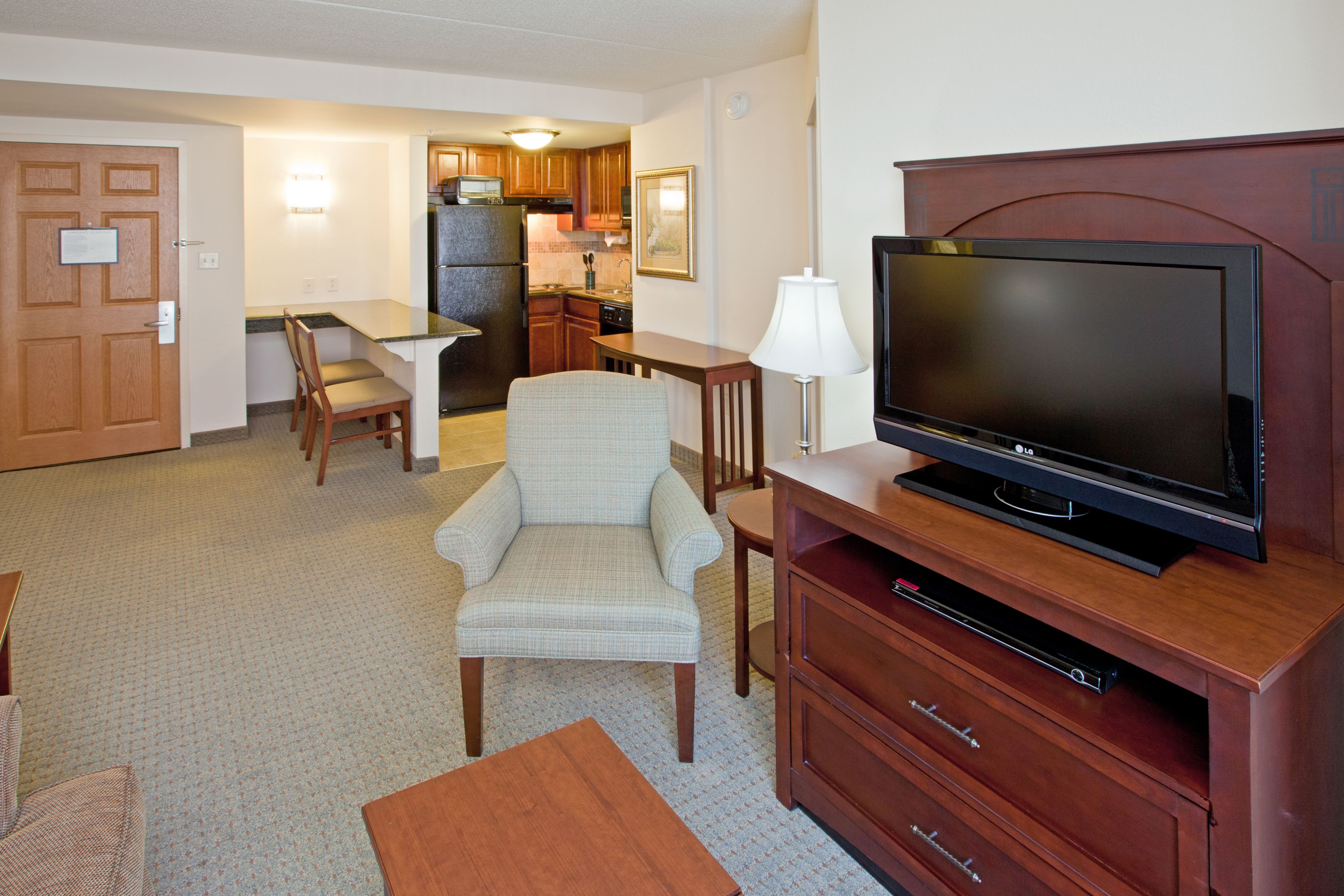 Pet Friendly Staybridge Suites Indianapolis Downtown-Conv Ctr in Indianapolis, Indiana