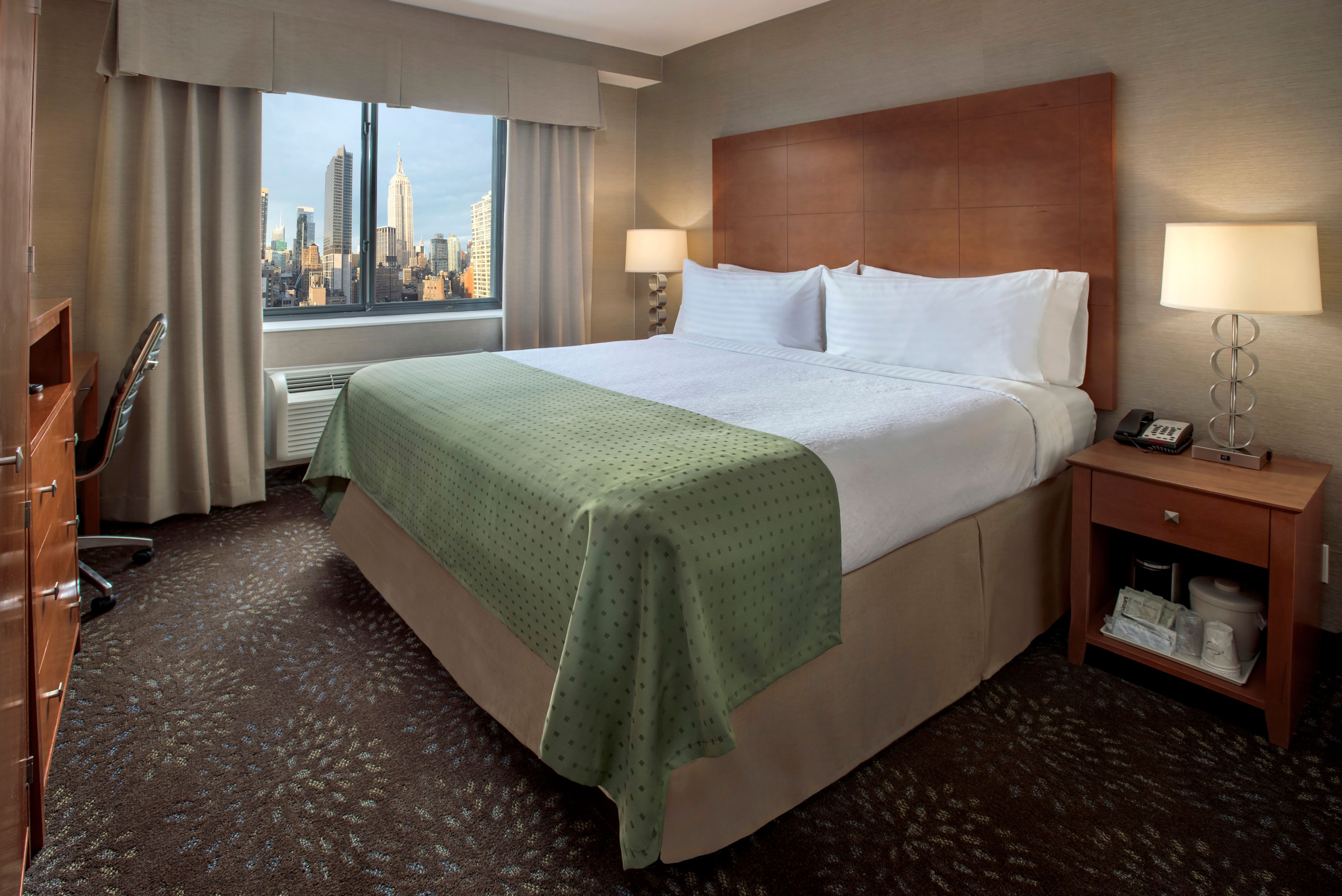 Pet Friendly Holiday Inn Manhattan 6th Ave - Chelsea in New York, New York