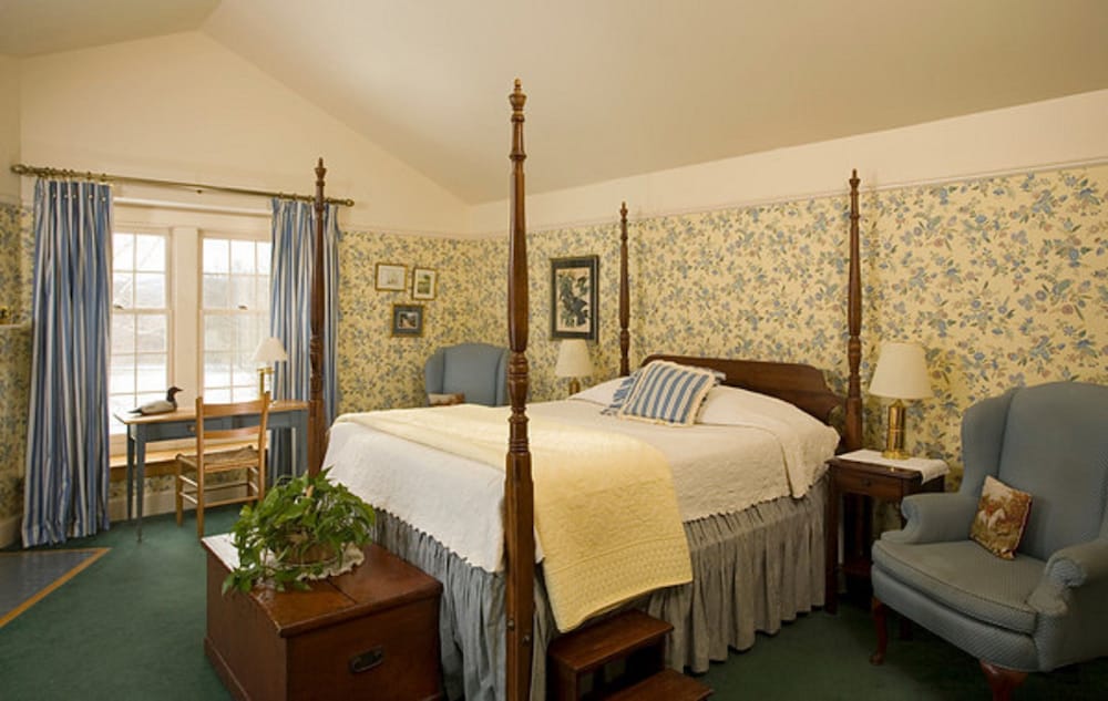 Pet Friendly Chesterfield Inn in West Chesterfield, New Hampshire