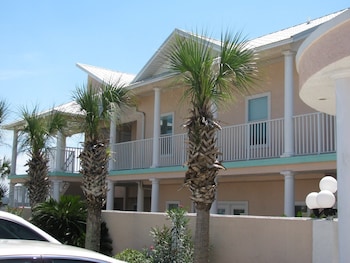 Pet Friendly Pineapple Beach Villas in Panama City Beach, Florida