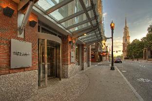 Pet Friendly Kimpton Nine Zero Hotel in Boston, Massachusetts