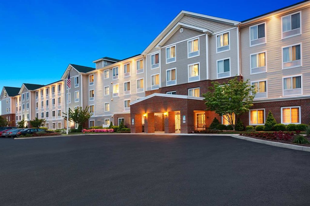 Pet Friendly Homewood Suites Wallingford-Meriden in Wallingford, Connecticut