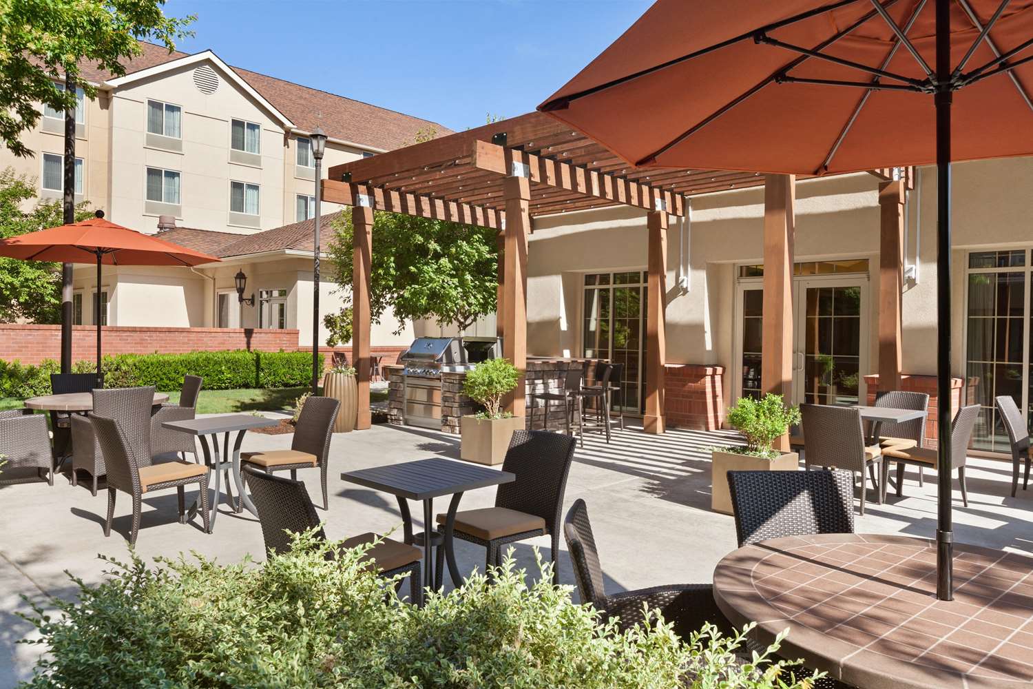 Pet Friendly Homewood Suites By Hilton Medford in Medford, Oregon