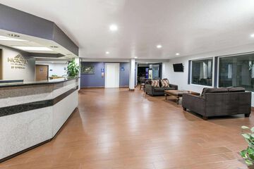 Pet Friendly Microtel Inn And Suites Oklahoma City Macarthur Blvd in Oklahoma City, Oklahoma