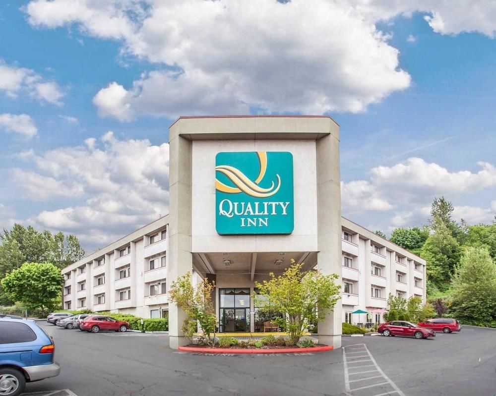 Pet Friendly Quality Inn in Renton, Washington