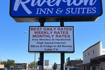 Pet Friendly Riverton Inn & Suites in Riverton, Wyoming