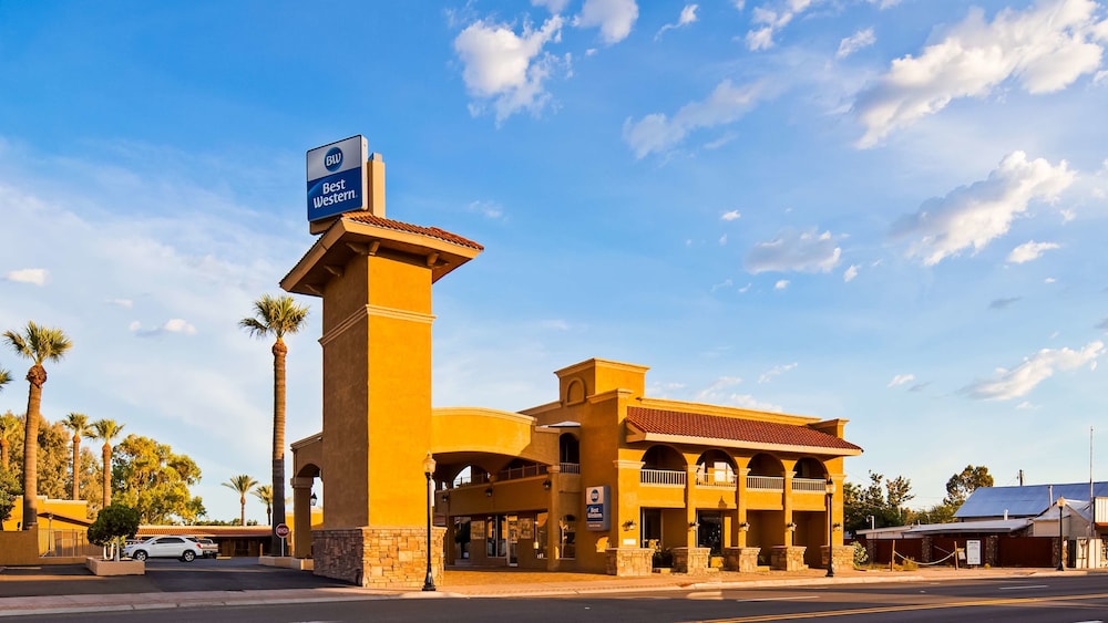 Pet Friendly Best Western Rancho Grande in Wickenburg, Arizona