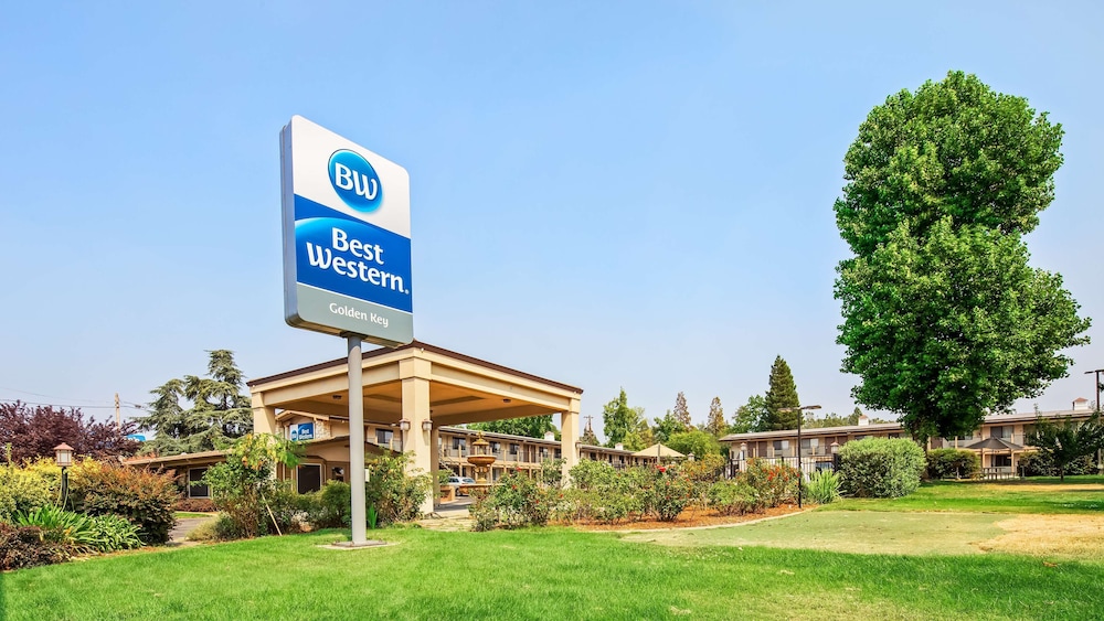 Pet Friendly Best Western Golden Key in Auburn, California