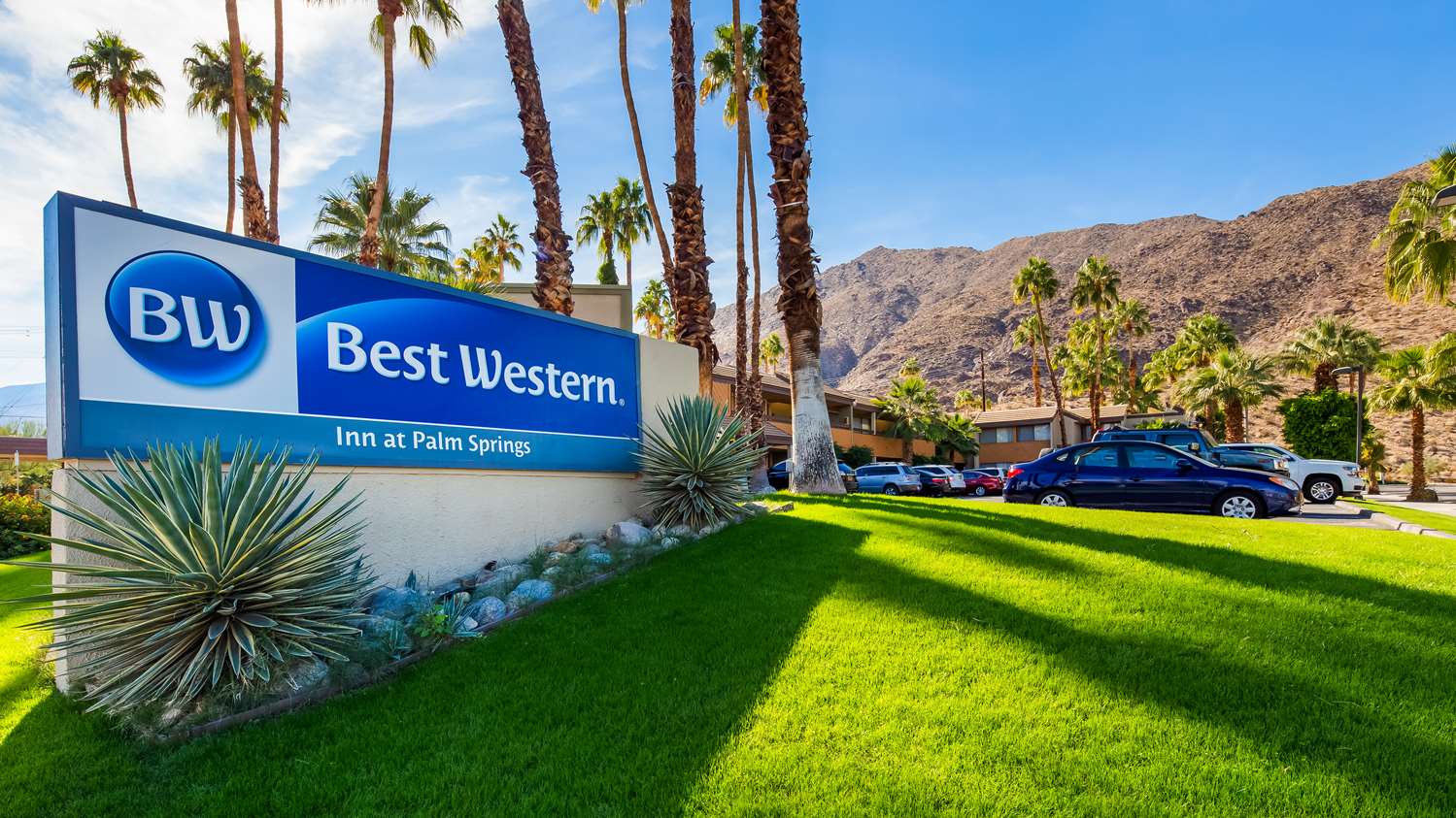 Pet Friendly Best Western Inn At Palm Springs in Palm Springs, California
