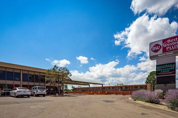 Pet Friendly Best Western Plus Raton Hotel in Raton, New Mexico