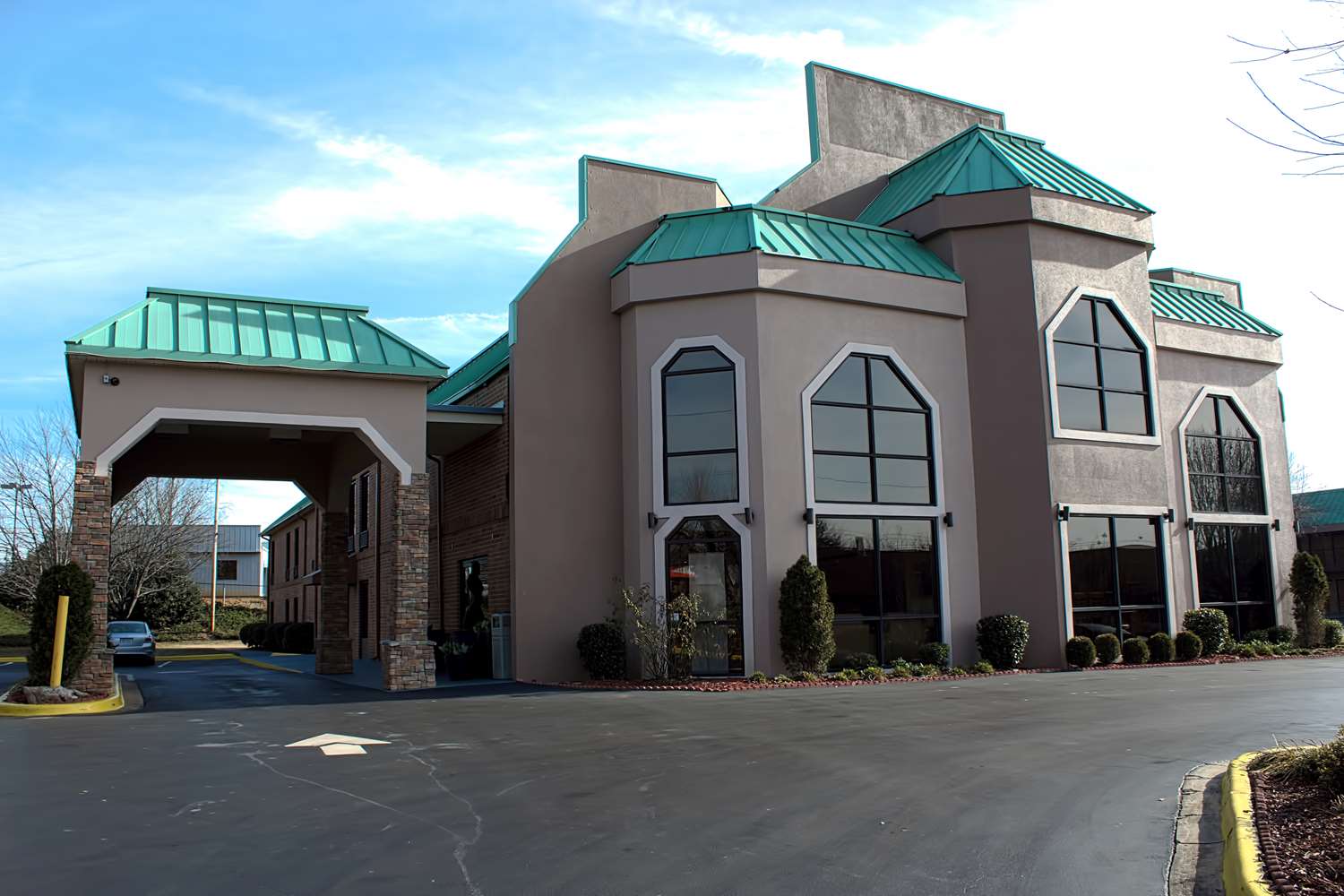 Pet Friendly Best Western Statesville Inn in Statesville, North Carolina