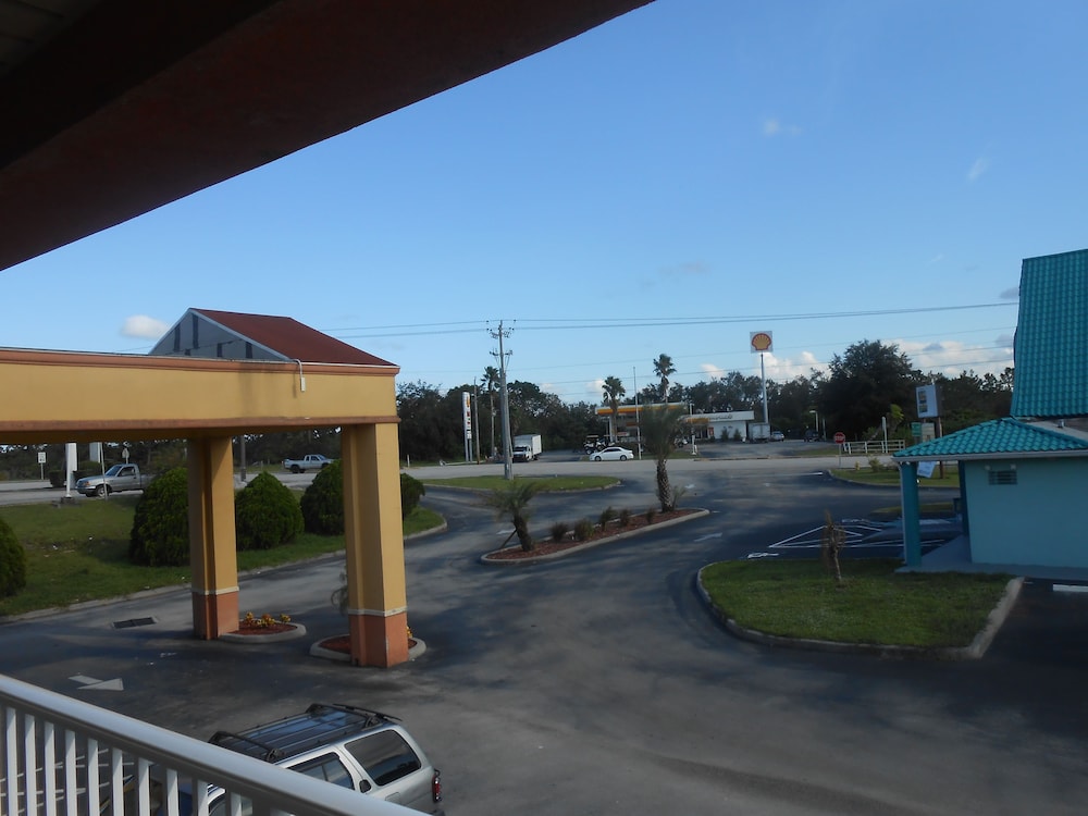 Pet Friendly Super 8 Titusville/Kennedy Space Center in Titusville, Florida