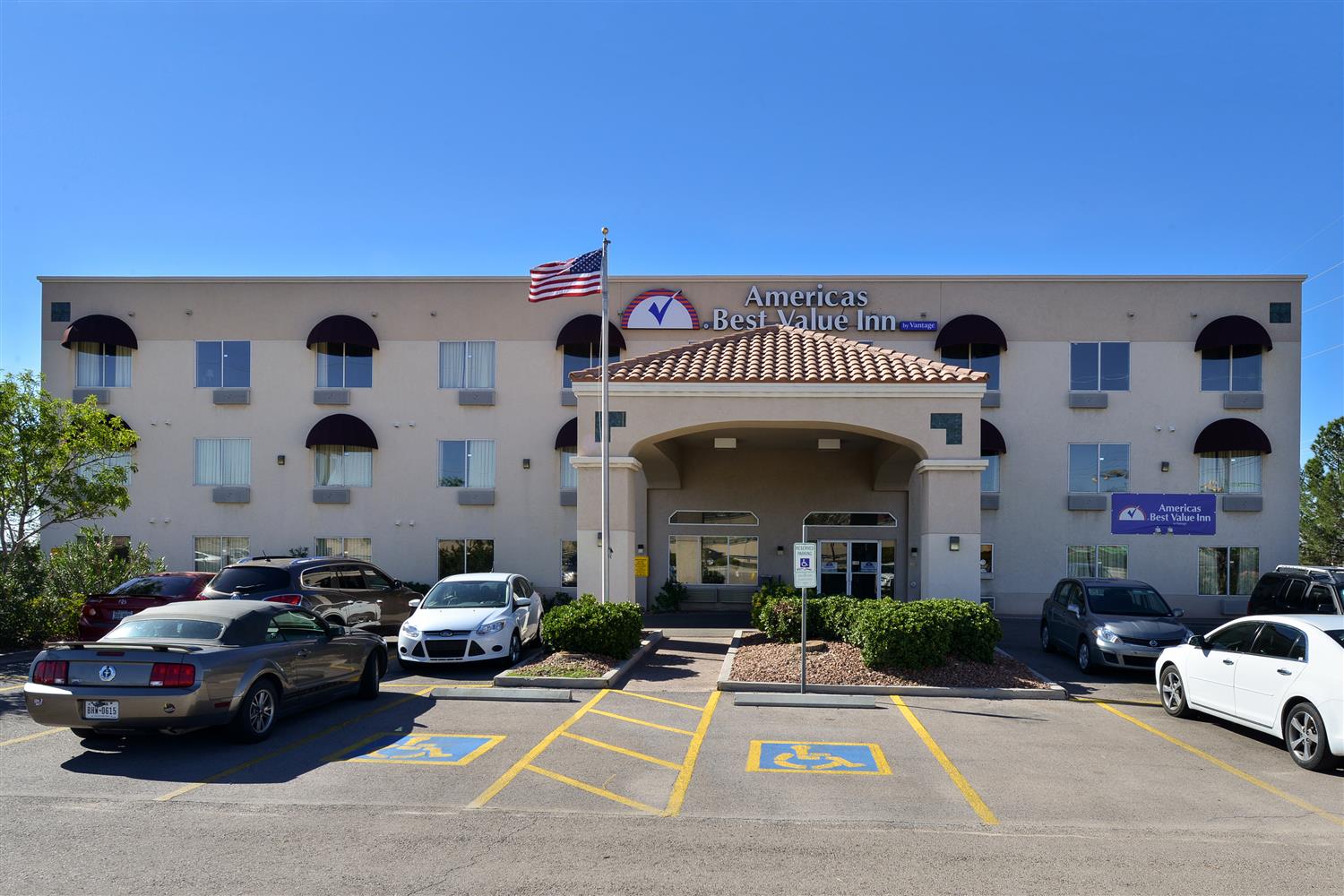 Pet Friendly Americas Best Value Inn - El Paso / Medical Center in El Paso, Texas