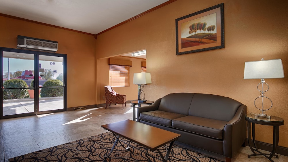 Pet Friendly Best Western Martinsville Inn in Martinsville, Indiana