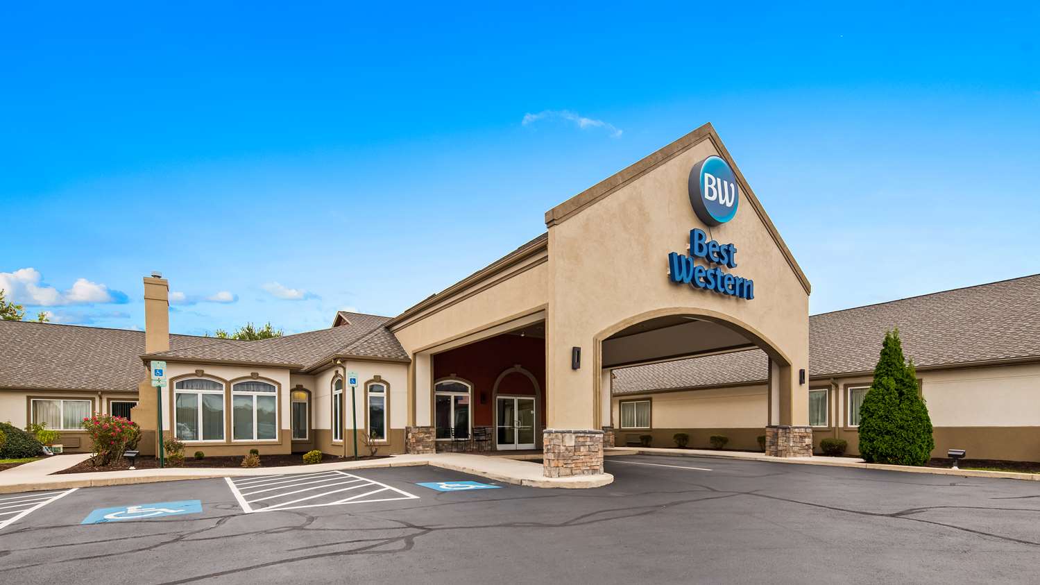 Pet Friendly Best Western Chambersburg in Chambersburg, Pennsylvania