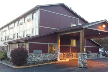 Pet Friendly Super 8 Moscow in Moscow, Idaho