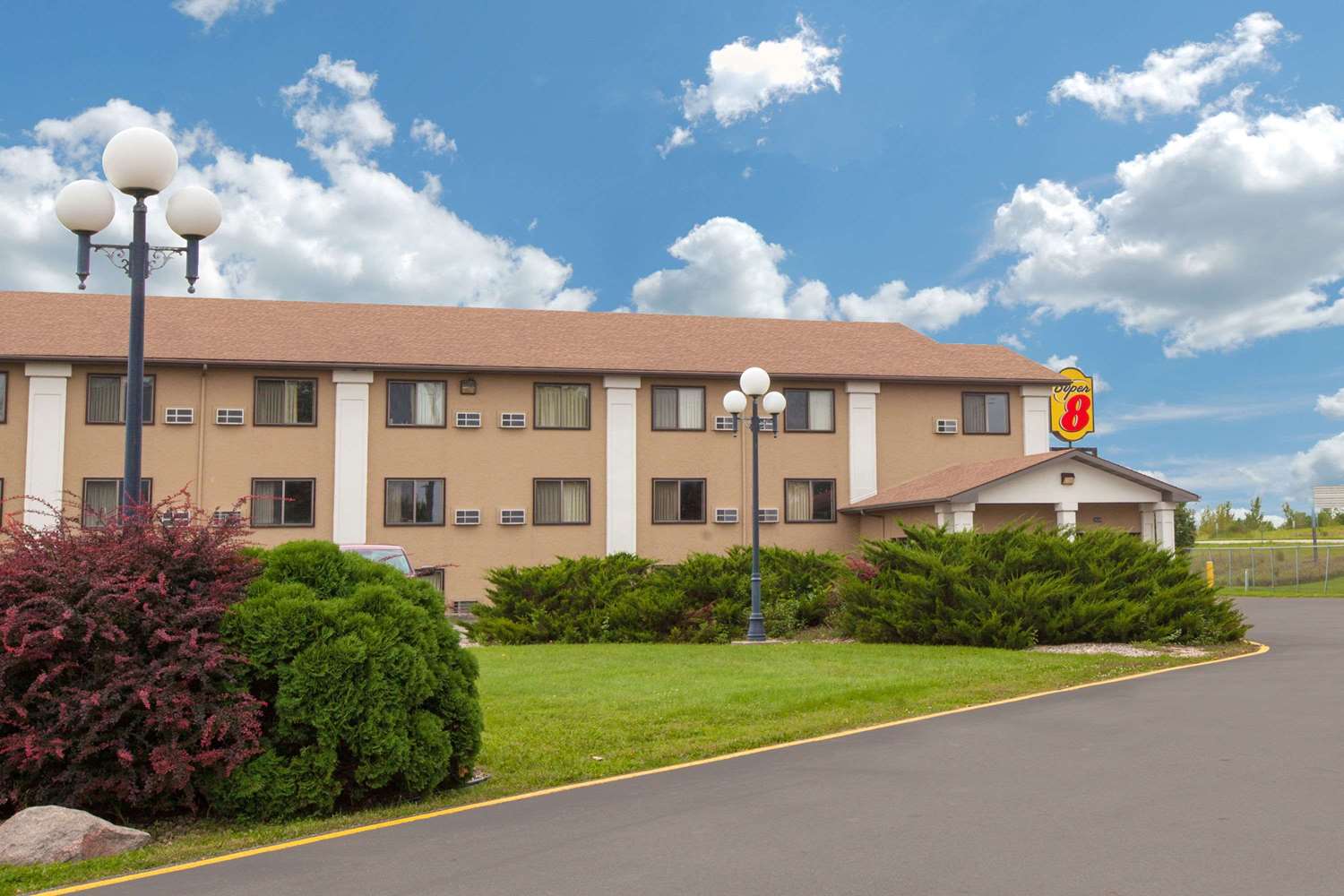 Pet Friendly Super 8 Motel - Clear Lake in Clear Lake, Iowa