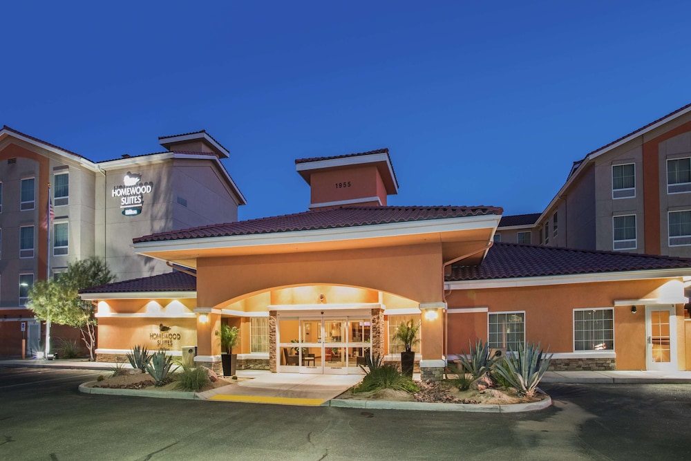 Pet Friendly Homewood Suites by Hilton Yuma in Yuma, Arizona
