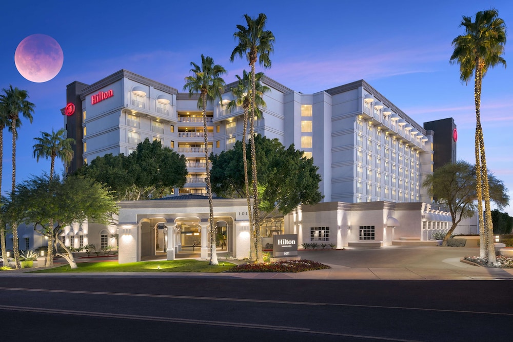 Pet Friendly Hilton Phoenix/Mesa in Mesa, Arizona