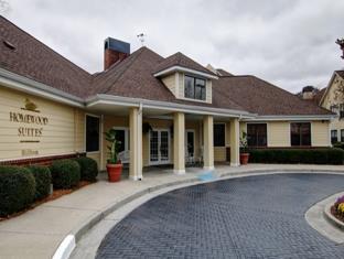 Pet Friendly Homewood Suites by Hilton Atlanta-Peachtree in Norcross, Georgia