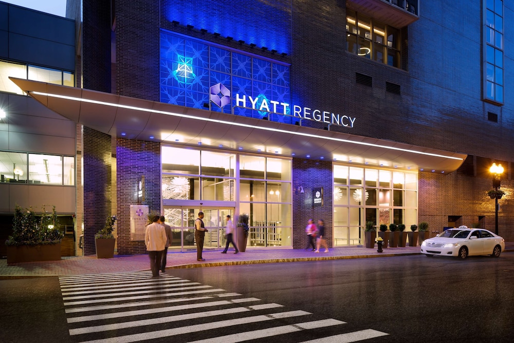 Pet Friendly Hyatt Regency Boston in Boston, Massachusetts