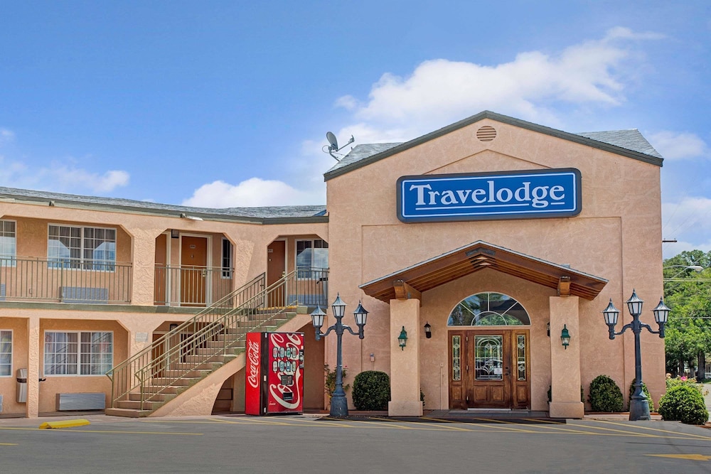 Pet Friendly Travelodge Bishop in Bishop, California