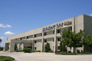 Pet Friendly Baymont Inn and Suites Springfield in Springfield, Illinois