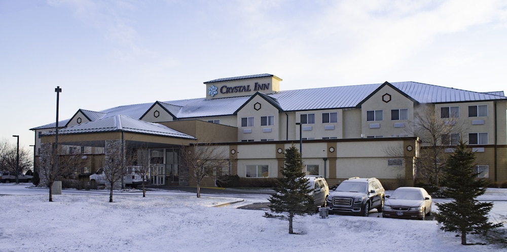 Pet Friendly Crystal Inn Hotel & Suites Great Falls in Great Falls, Montana
