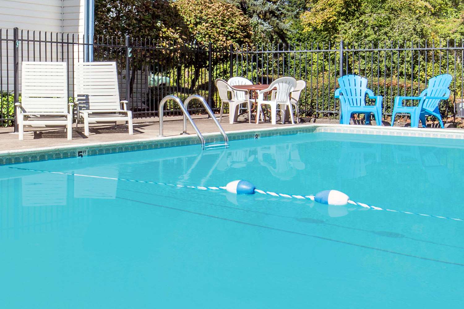 Pet Friendly Days Inn Corvallis in Corvallis, Oregon