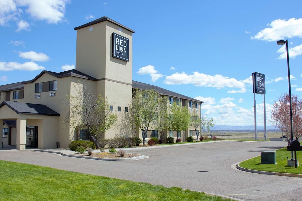 Pet Friendly Red Lion Inn & Suites Jerome Twin Falls in Jerome, Idaho