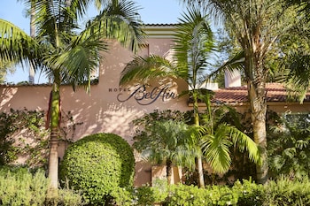 Pet Friendly Hotel Bel-Air in Los Angeles, California