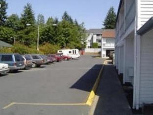 Pet Friendly Portland Value Inn & Suites in Portland, Oregon