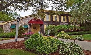 Pet Friendly Sturbridge Host Hotel & Conference Center in Sturbridge, Massachusetts