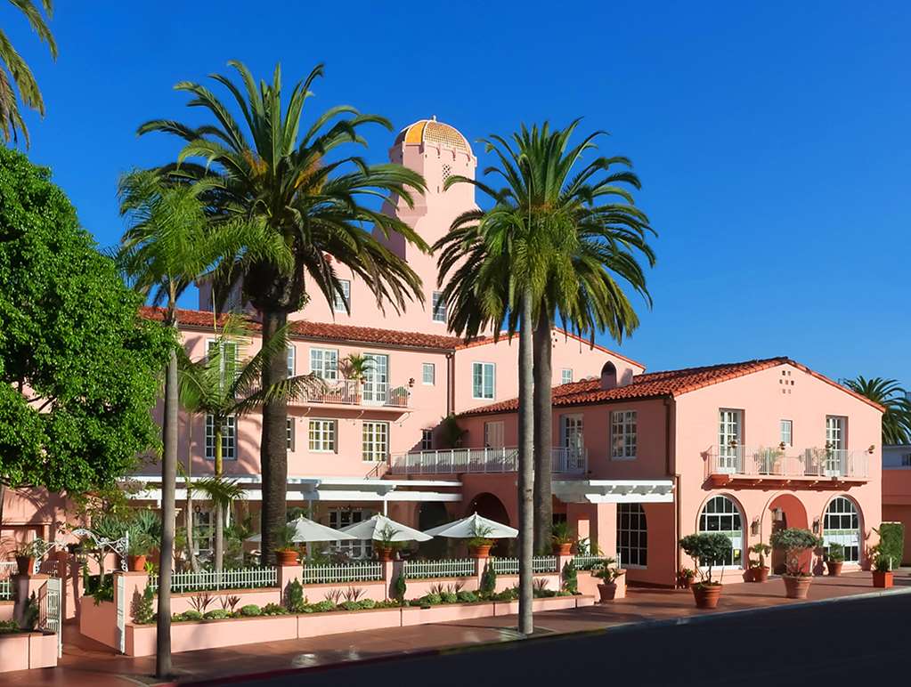 Pet Friendly La Valencia Hotel in La Jolla, California