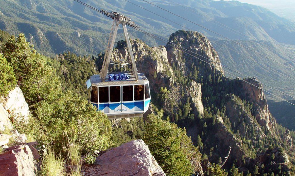 Pet Friendly Nativo Lodge in Albuquerque, New Mexico