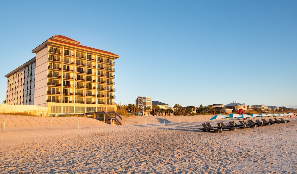 Pet Friendly One Ocean Resort & Spa in Atlantic Beach, Florida