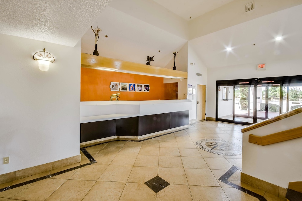 Pet Friendly Motel 6 Houston - Katy Tx in Katy, Texas